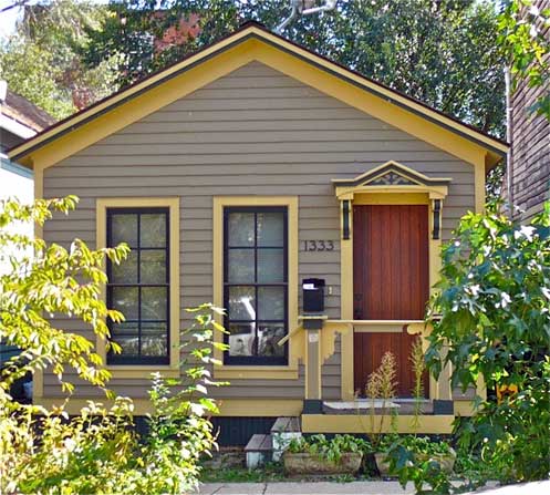 Figure 5. Corktown Cottage, Abbot Street, Detroit (author).